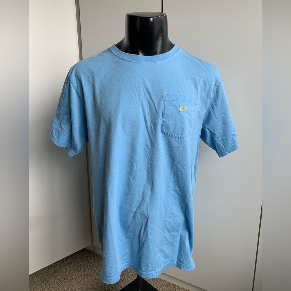 Southern Tide men’s size Large blue 100% cotton pocket T-shirt